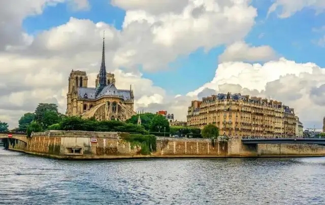 法國公司注冊費用要多少？注冊法國公司的優(yōu)勢有哪些？